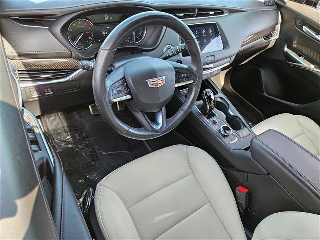 Used 2023 Cadillac XT4 Sport AWD/4WD image 10
