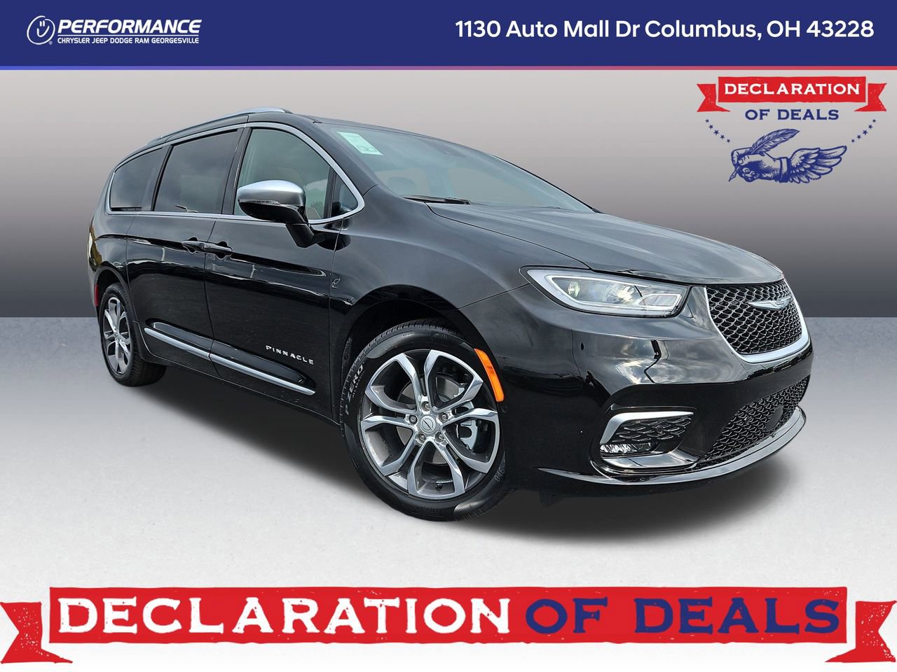 New 2026 Chrysler Pacifica Pinnacle w/ Trailer Tow Group FWD image 1