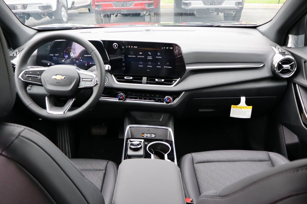 New 2026 Chevrolet Equinox LT w/ Convenience Package II image 21