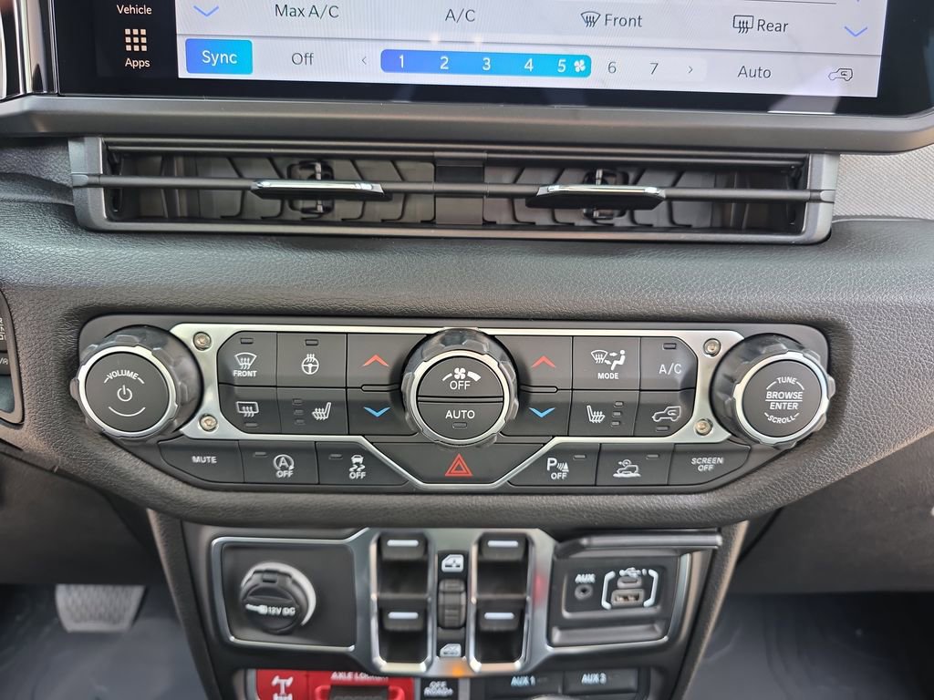 New 2026 Jeep Wrangler Unlimited Sport image 20