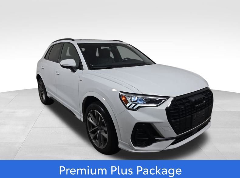 Used 2023 Audi Q3 2.0T Premium Plus w/ Premium Plus Package image 5