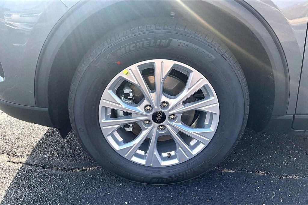 New 2026 Ford Escape Active image 12