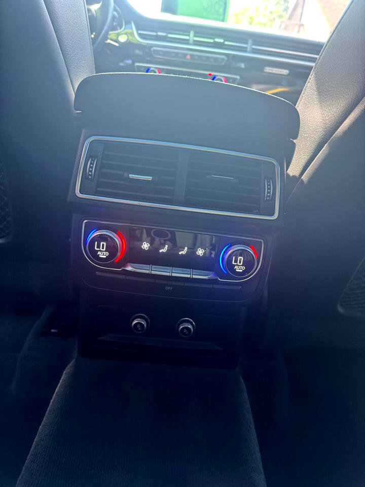 Used 2019 Audi Q7 3.0T Prestige image 17
