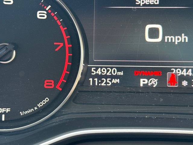 Used 2019 Audi A4 2.0T Premium image 16