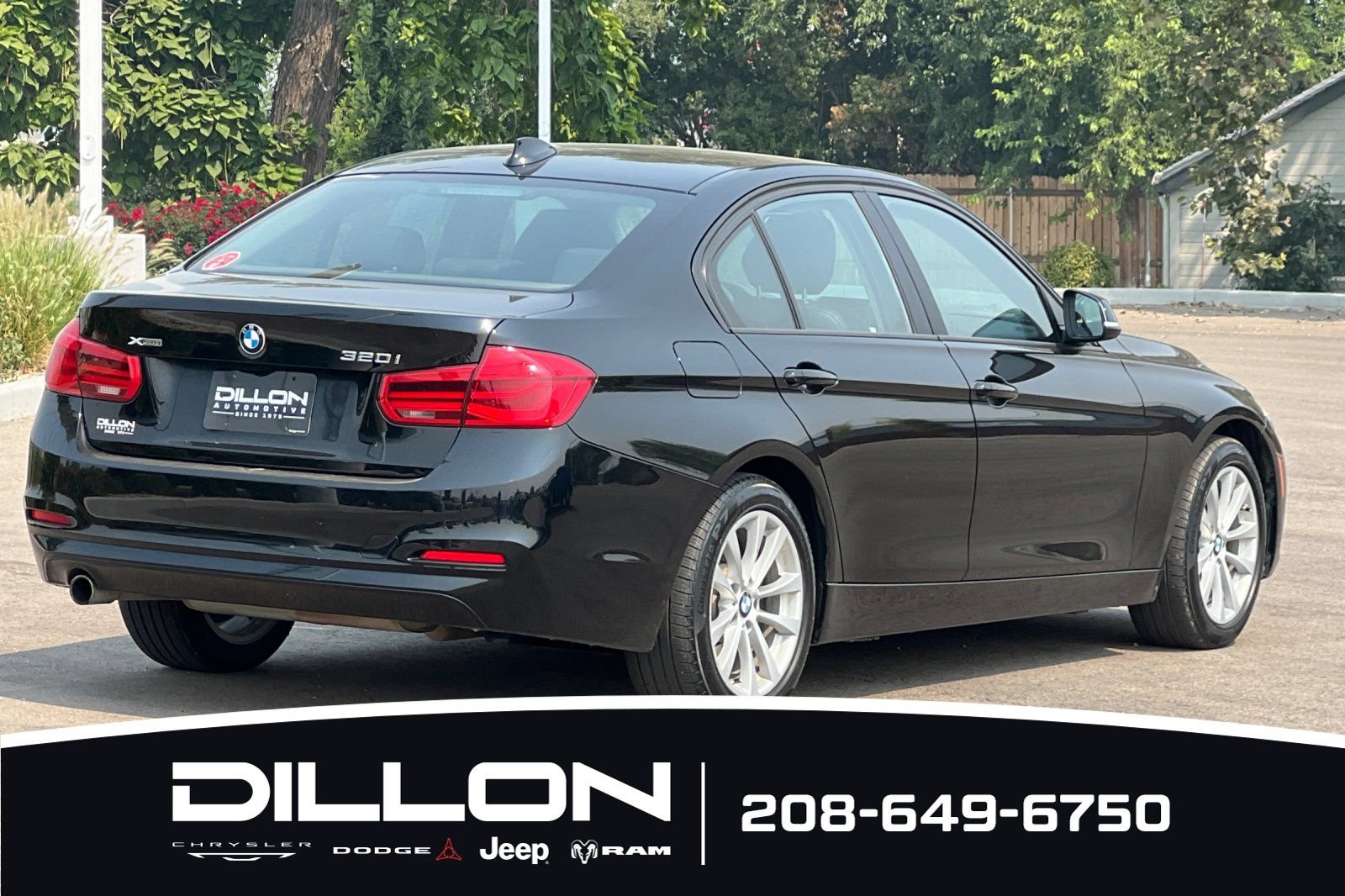 Used 2016 BMW 320i xDrive Sedan AWD/4WD image 7