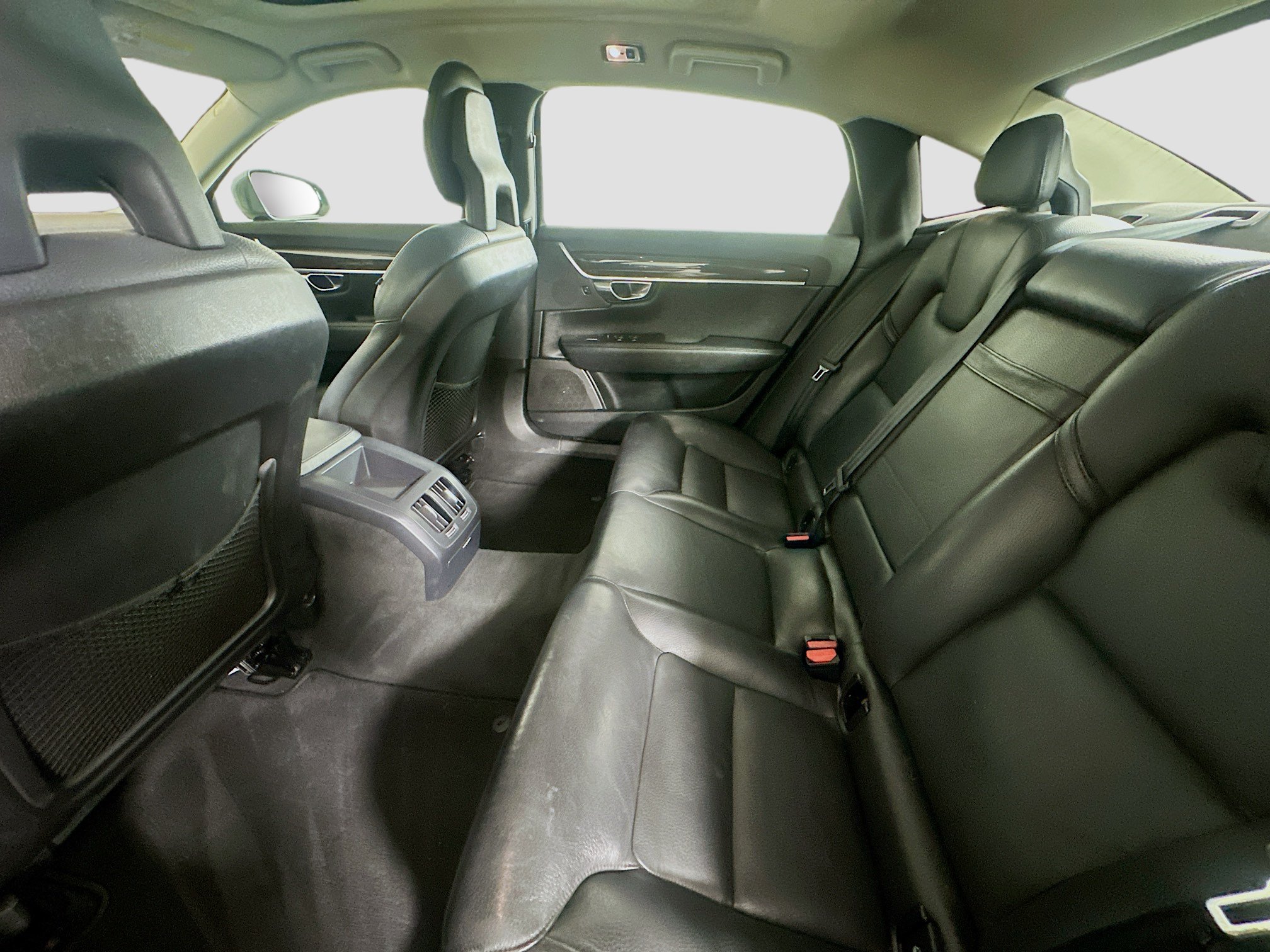 Used 2019 Volvo S90 T5 Momentum FWD image 27