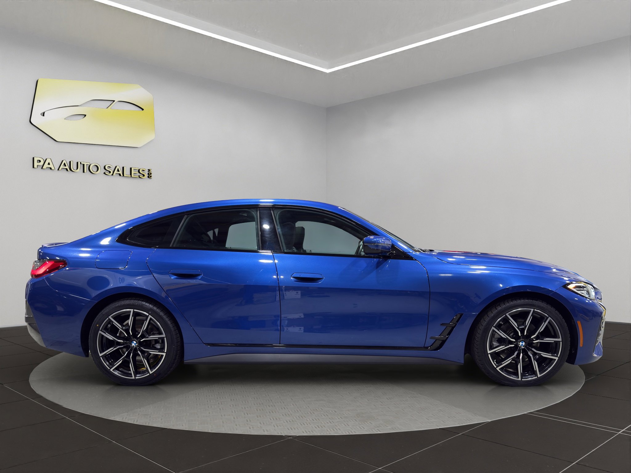 Used 2023 BMW 430i Gran Coupe xDrive w/ M Sport Package image 8