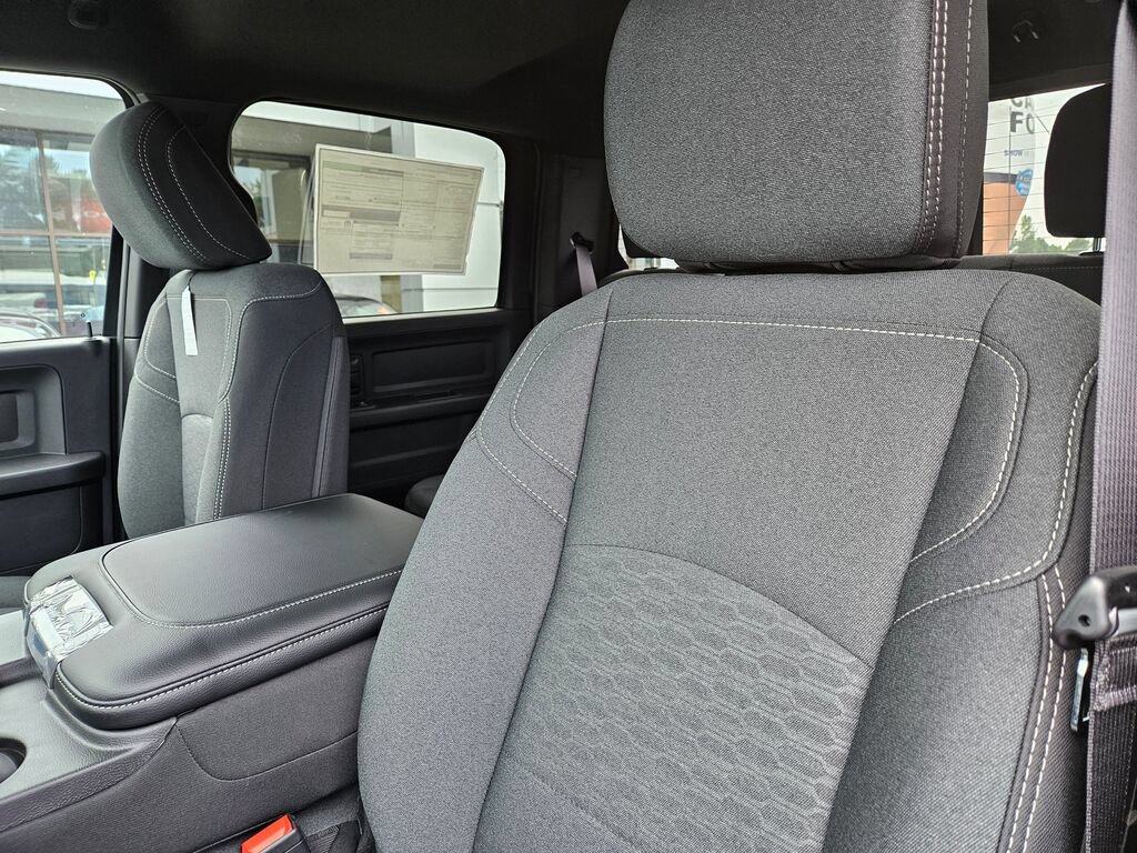 New 2026 RAM 2500 Tradesman AWD/4WD image 13