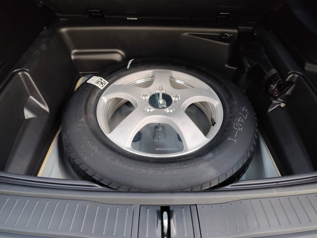 New 2025 Jeep Grand Cherokee Limited RWD image 36