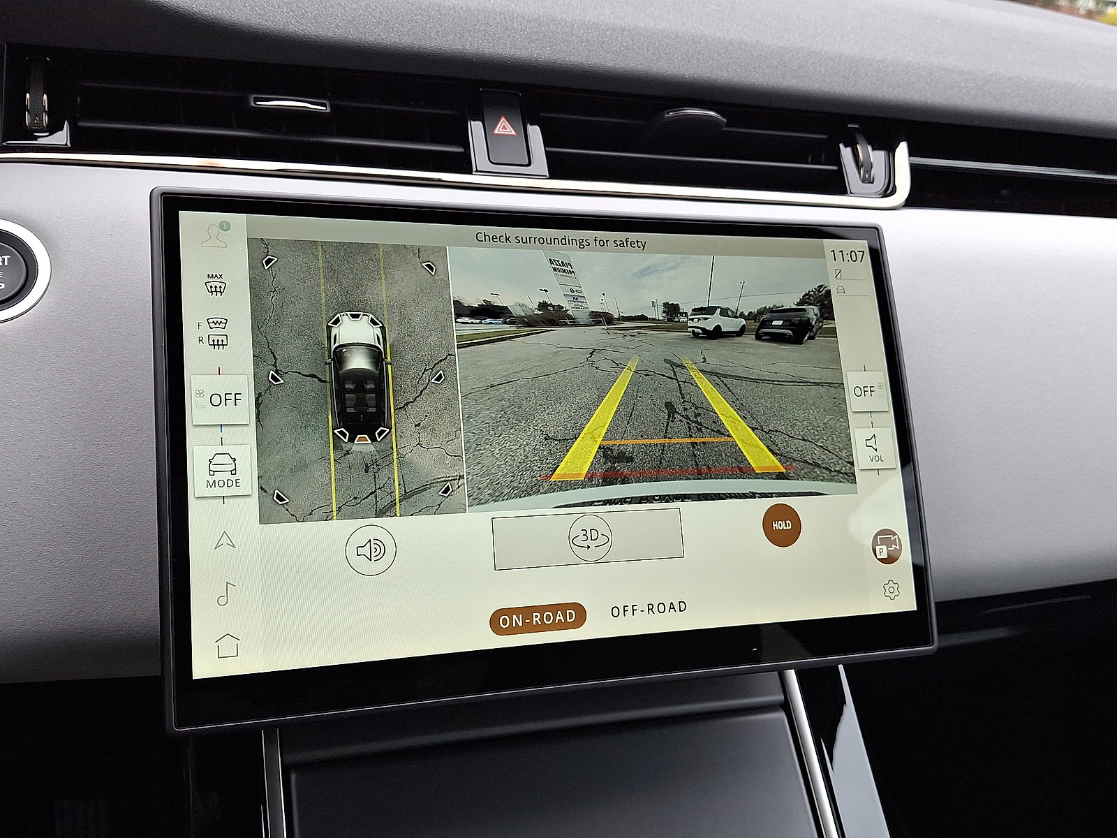 New 2026 Land Rover Range Rover Evoque S image 10