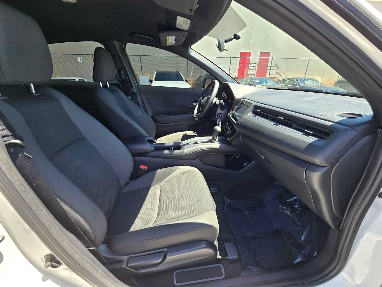 Used 2019 Honda HR-V Sport image 11