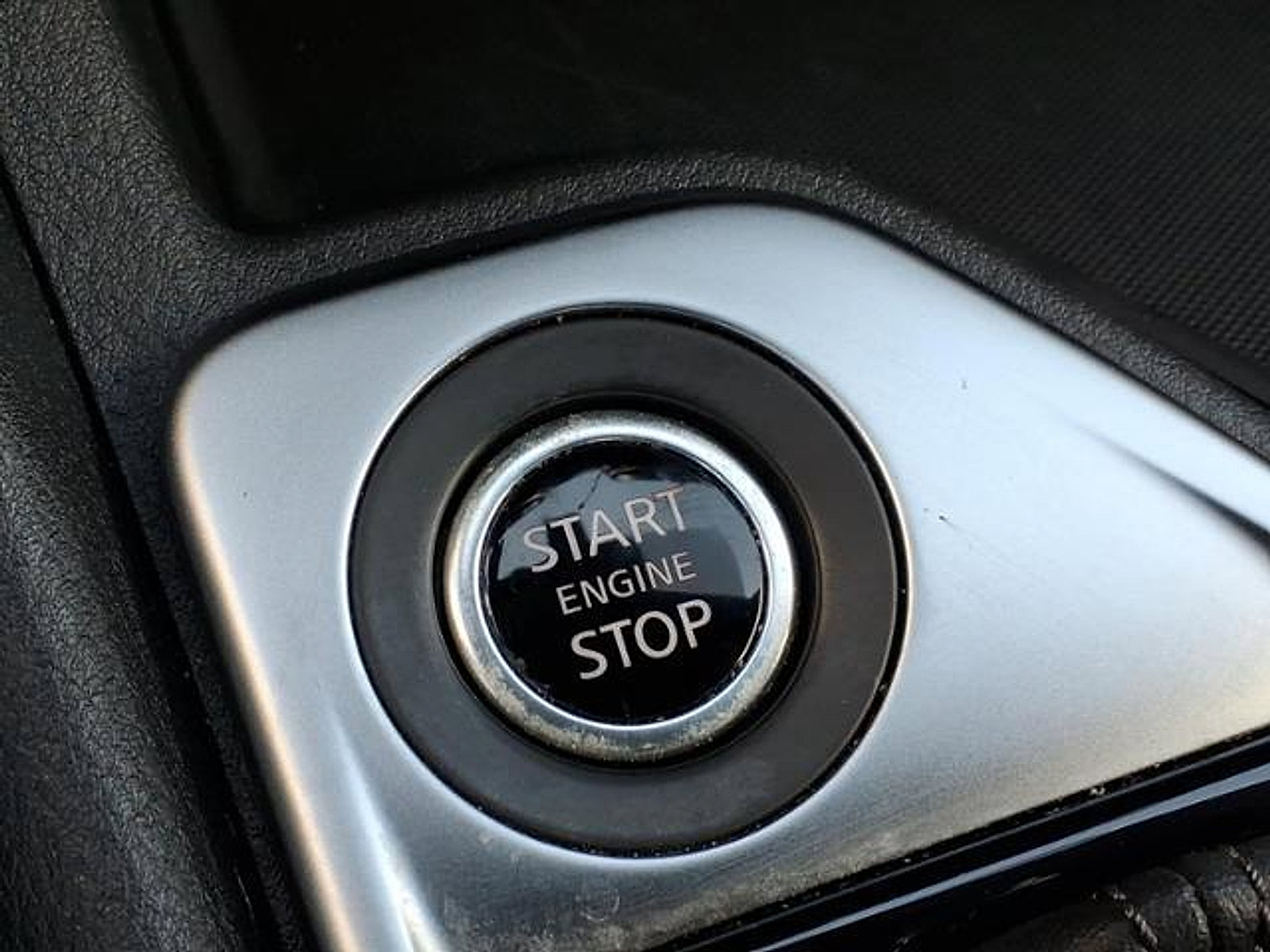 Used 2023 Nissan Sentra SV image 29