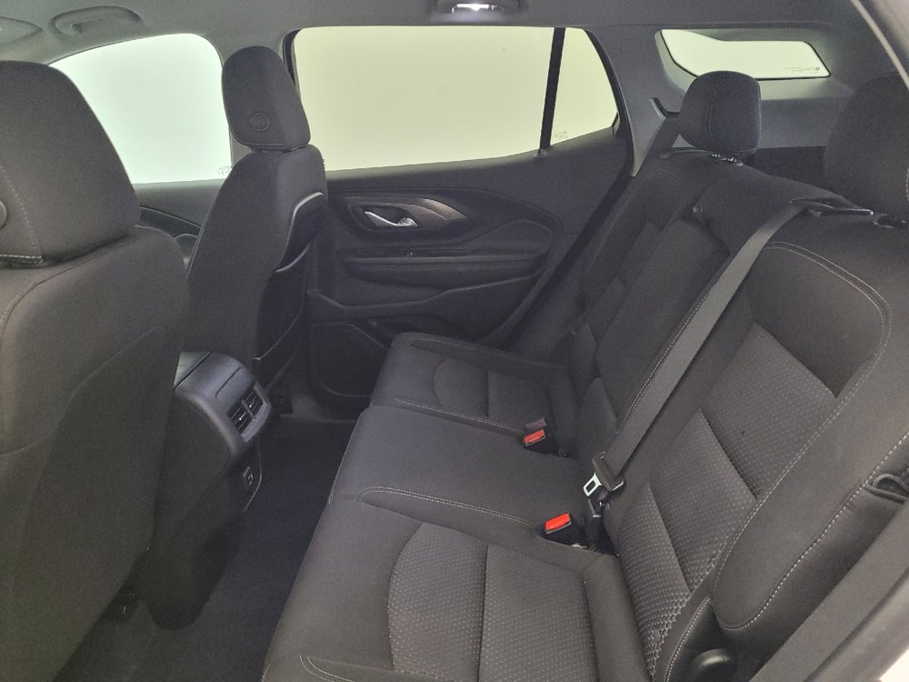 Used 2023 GMC Terrain SLE w/ Driver Convenience Package AWD/4WD image 18