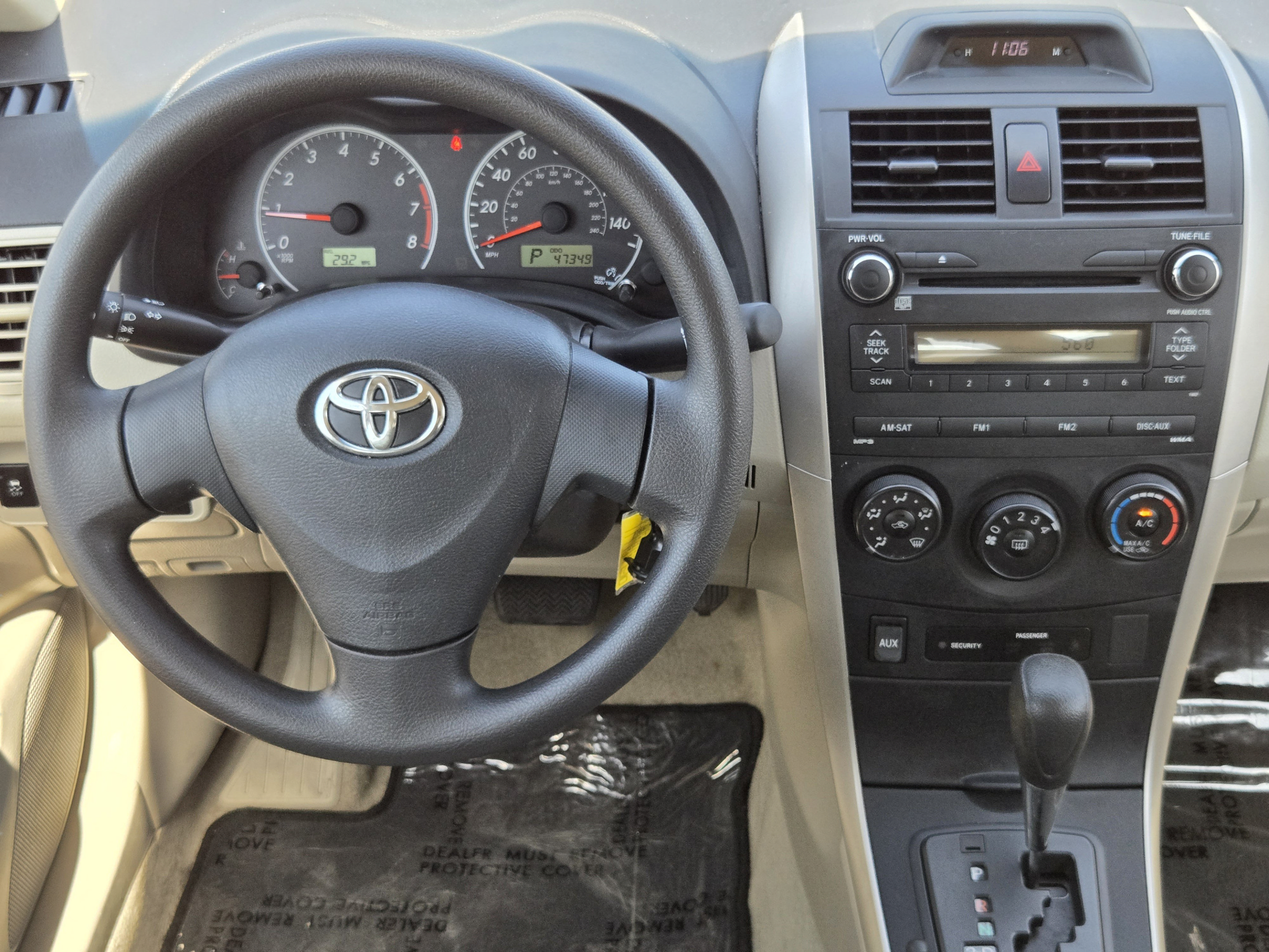 Used 2013 Toyota Corolla L FWD image 24