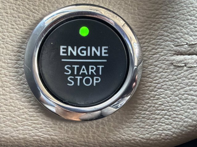 Used 2023 Ford Expedition Limited RWD image 31
