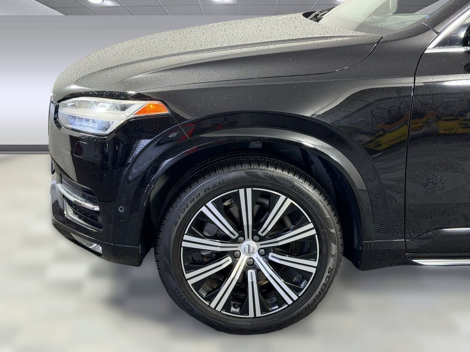 Used 2016 Volvo XC90 T6 Momentum w/ Momentum Plus Package image 11