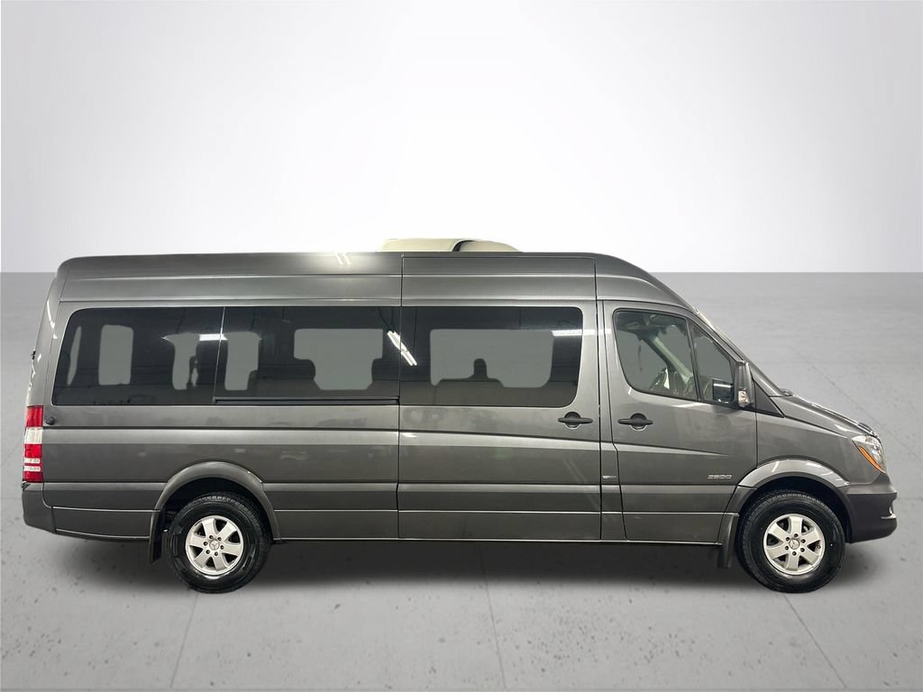 Used 2015 Mercedes-Benz Sprinter 2500 image 5