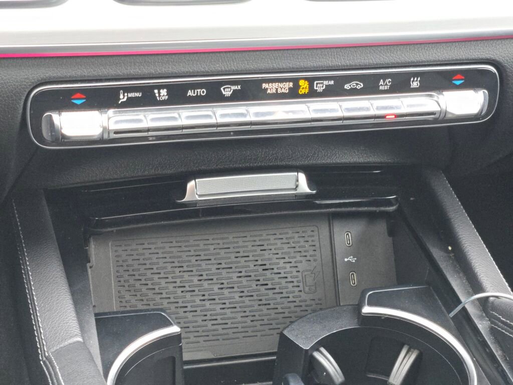 Used 2024 Mercedes-Benz GLE 450e 4MATIC image 28