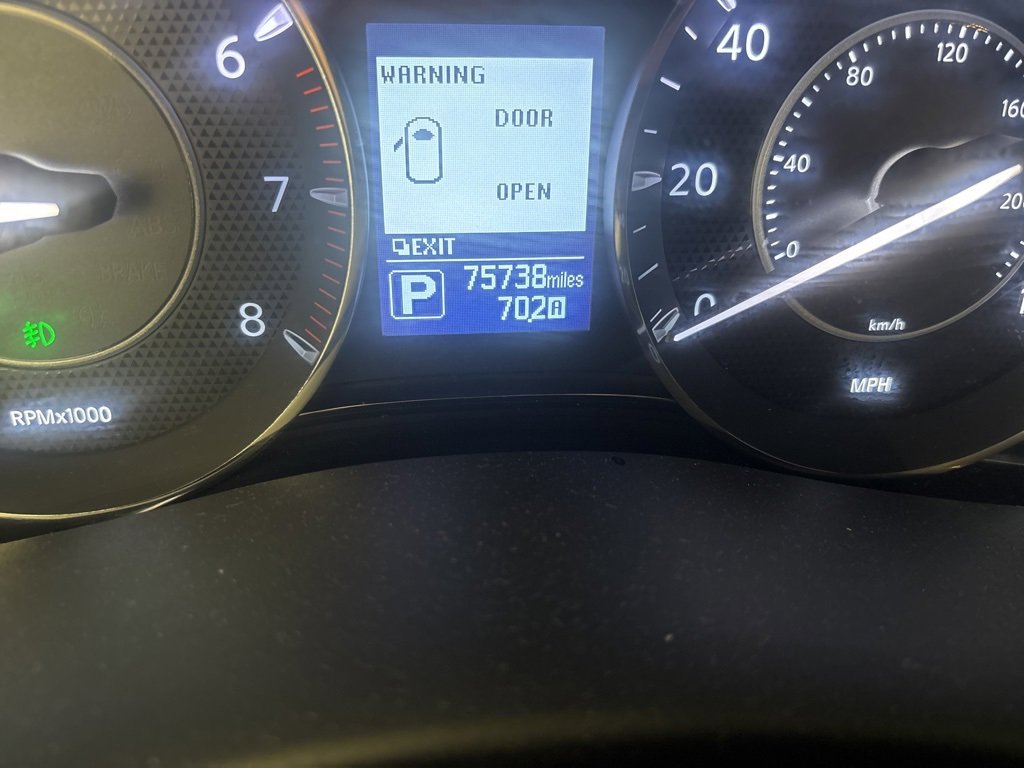 Used 2019 Nissan Armada Platinum w/ Captain's Chairs Package image 5