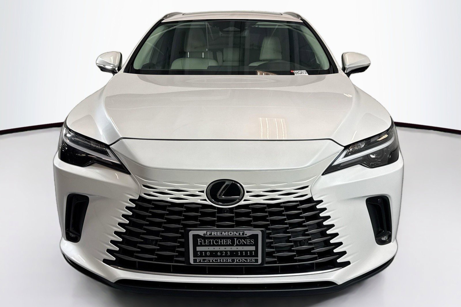 Used 2024 Lexus RX 350 w/ Convenience Package AWD/4WD image 2
