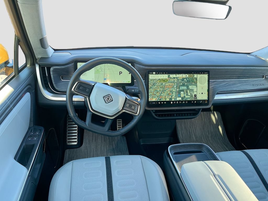Used 2023 Rivian R1S Adventure AWD/4WD image 21