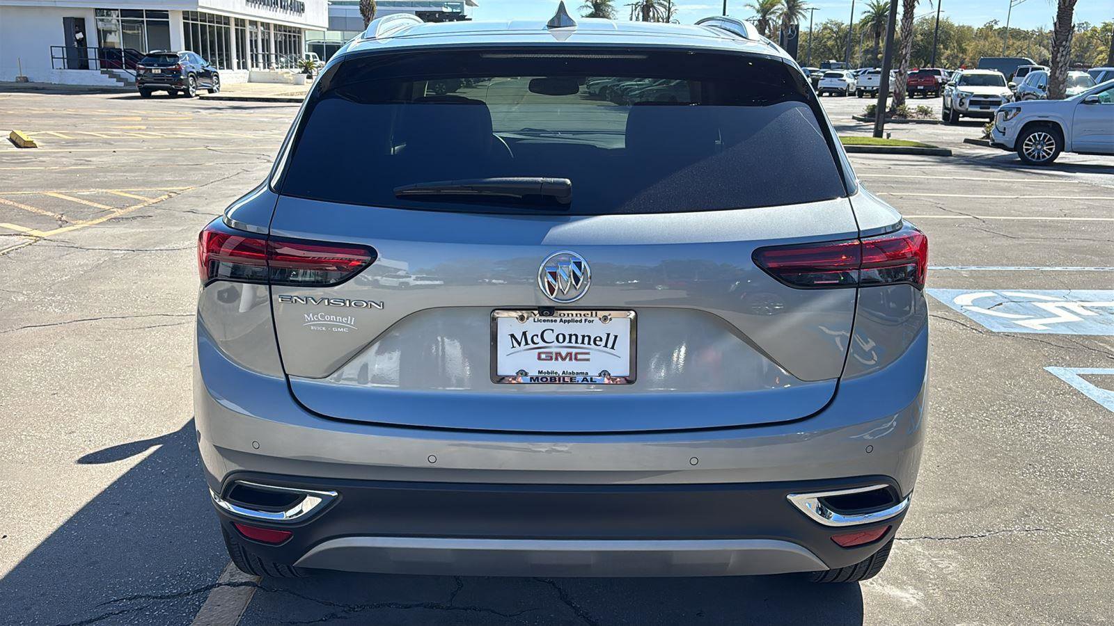 Certified 2023 Buick Envision Essence FWD image 6