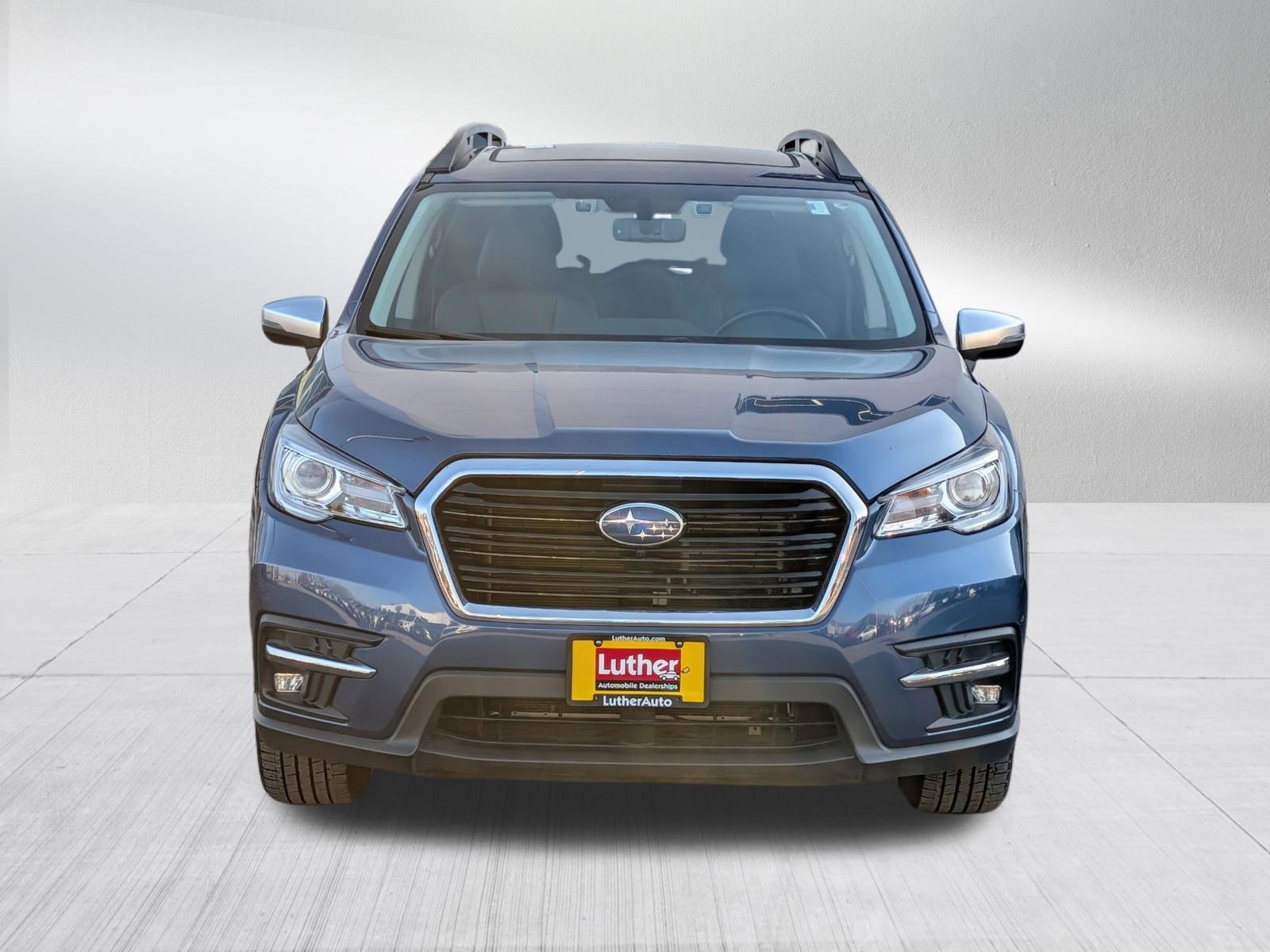 Used 2022 Subaru Ascent Touring image 2