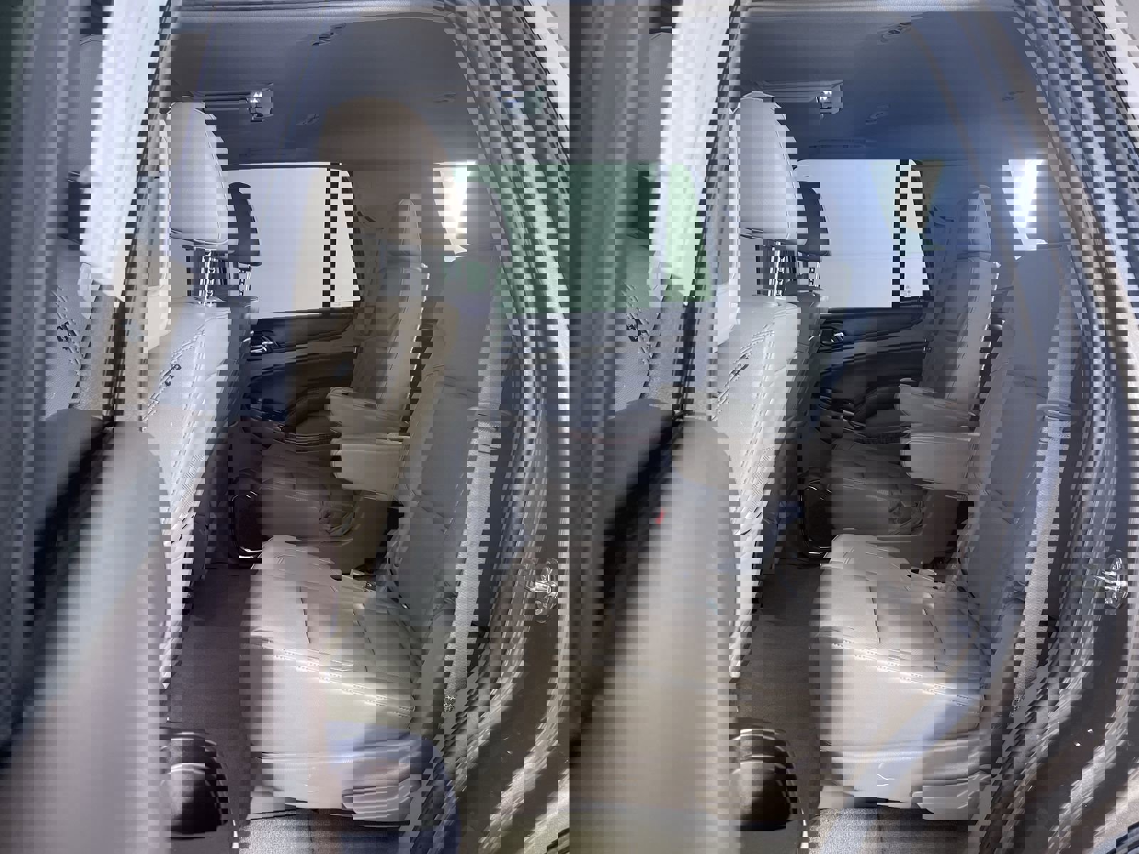 Used 2015 Chevrolet Tahoe LTZ image 23