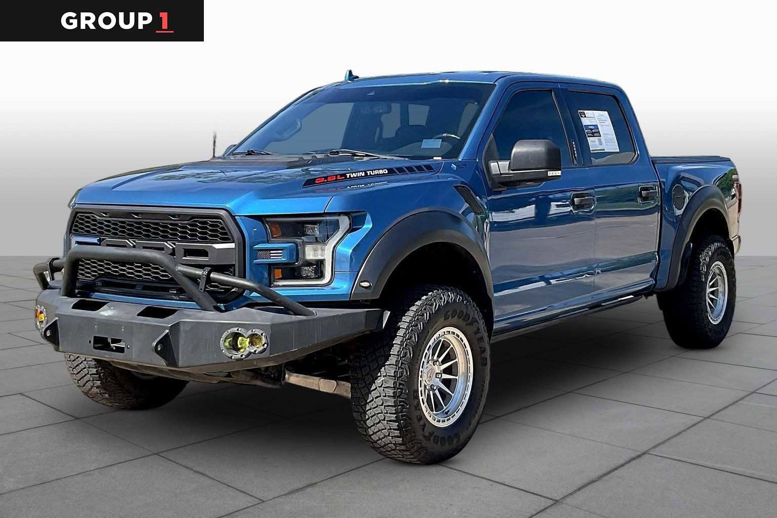 Used 2019 Ford F150 Raptor w/ Equipment Group 801A Mid image 1