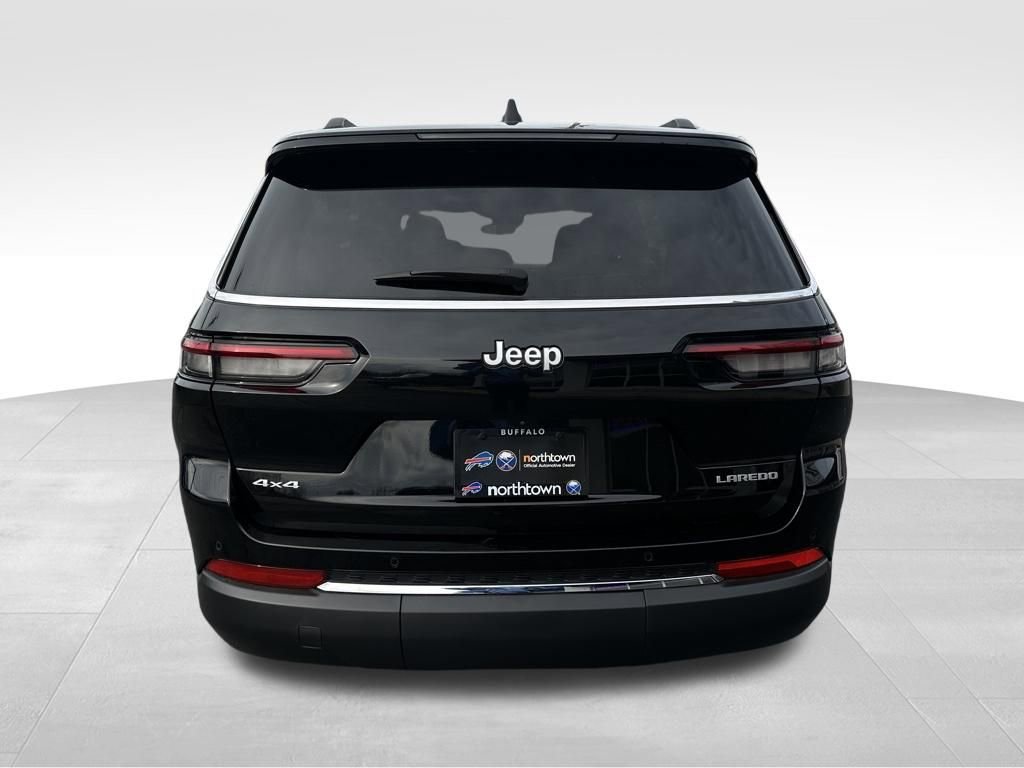 Used 2024 Jeep Grand Cherokee L Laredo AWD/4WD image 5