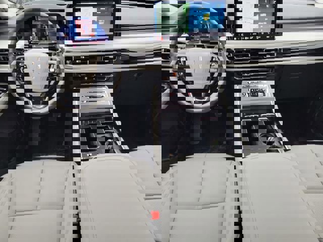 New 2026 Lincoln Aviator AWD image 24