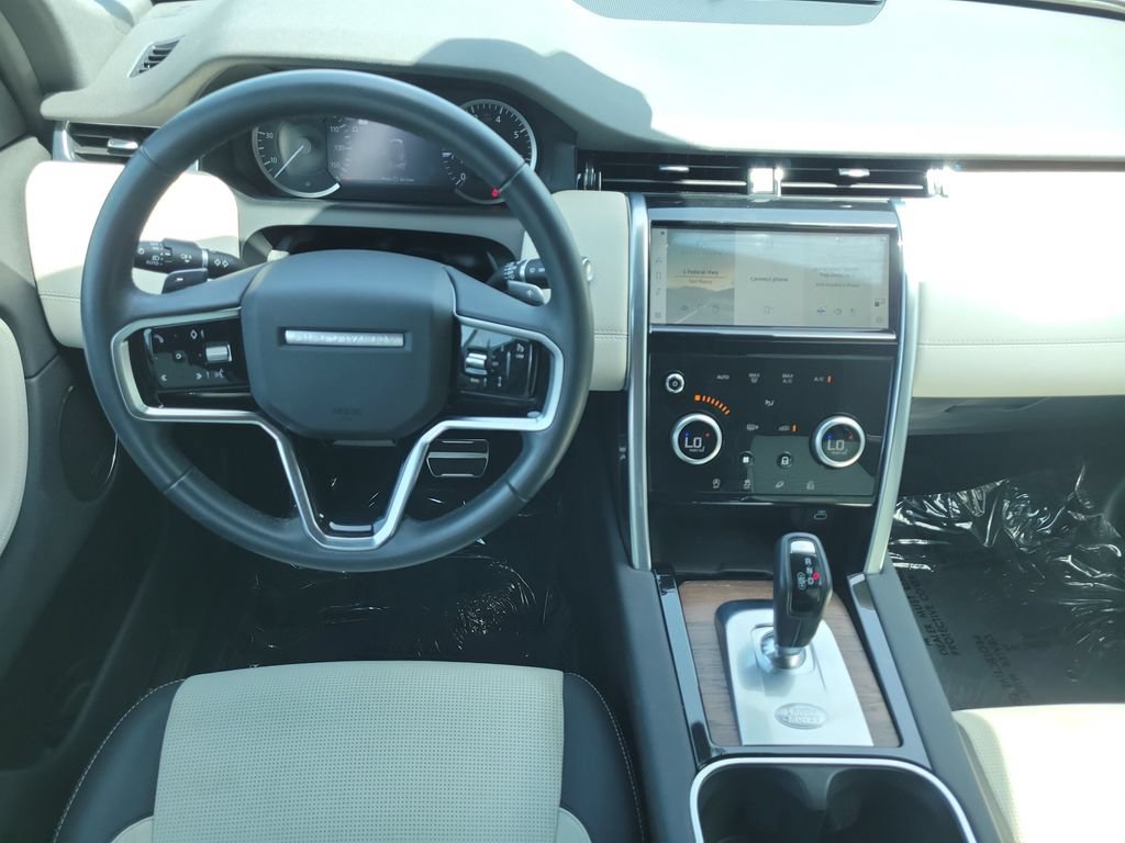 Used 2023 Land Rover Discovery Sport SE R-Dynamic AWD/4WD image 19