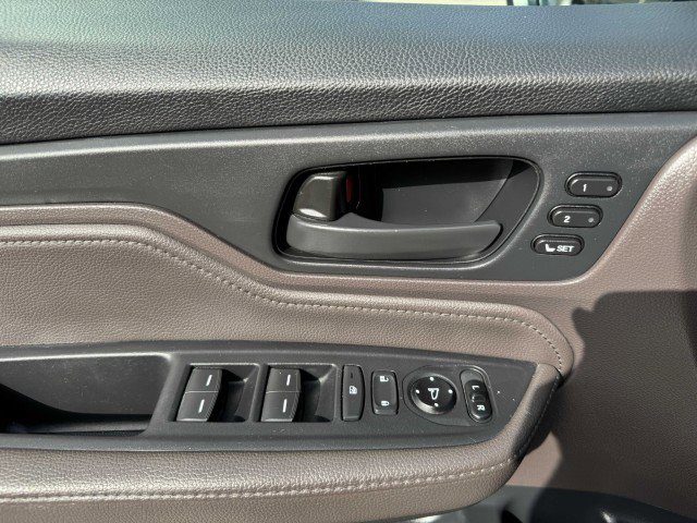 Used 2019 Honda Odyssey Touring image 19