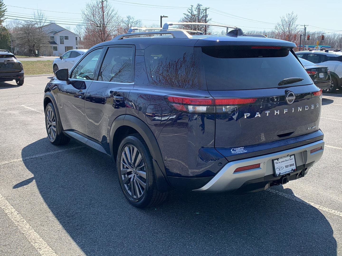 Certified 2022 Nissan Pathfinder SL w/ SL Premium Package image 3