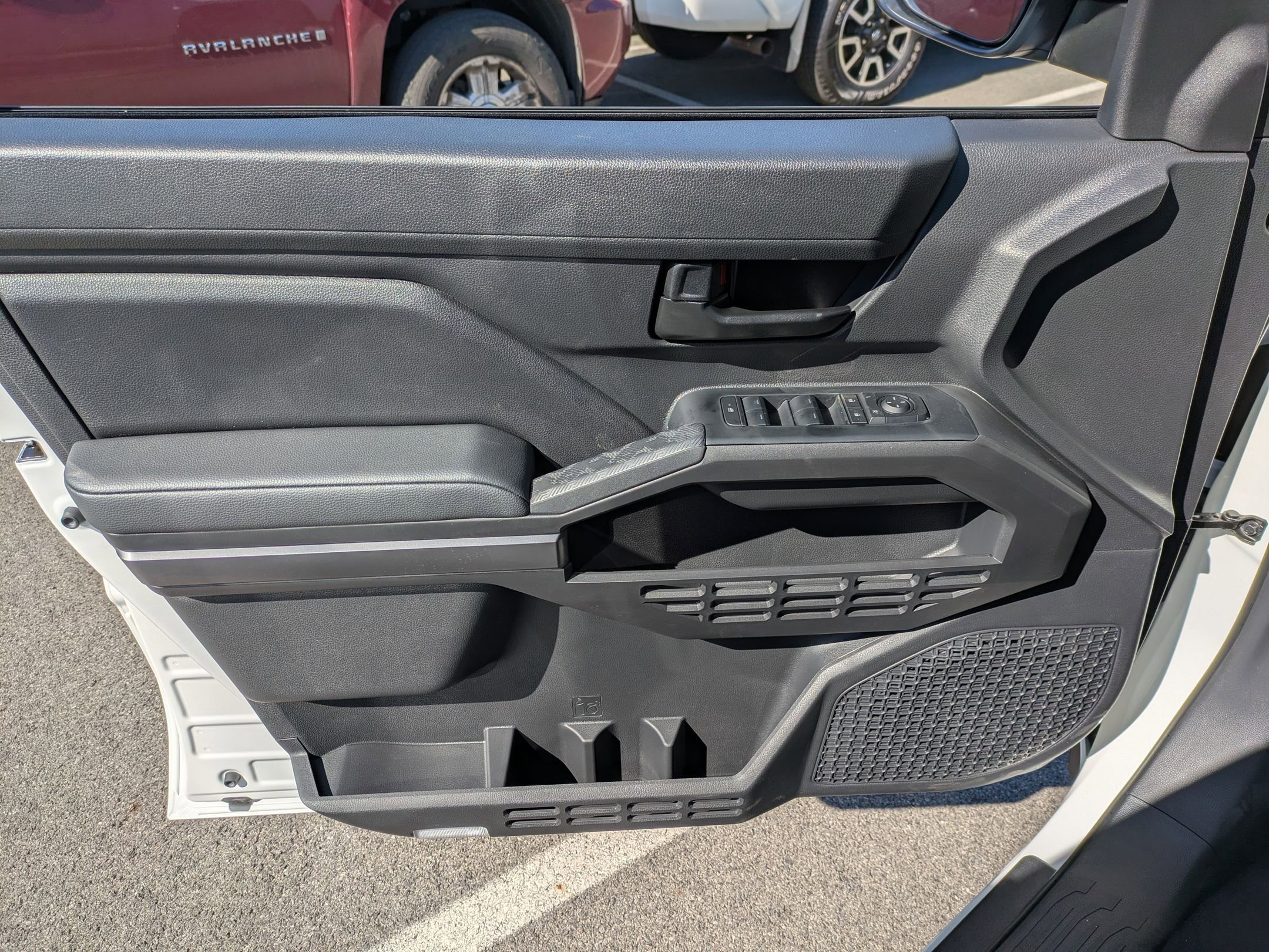 New 2025 Toyota Tacoma 4x4 Double Cab image 6
