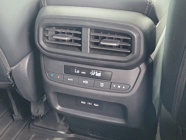 Certified 2024 Honda Pilot EX-L image 6