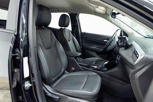 Used 2024 Buick Encore GX Sport Touring image 27