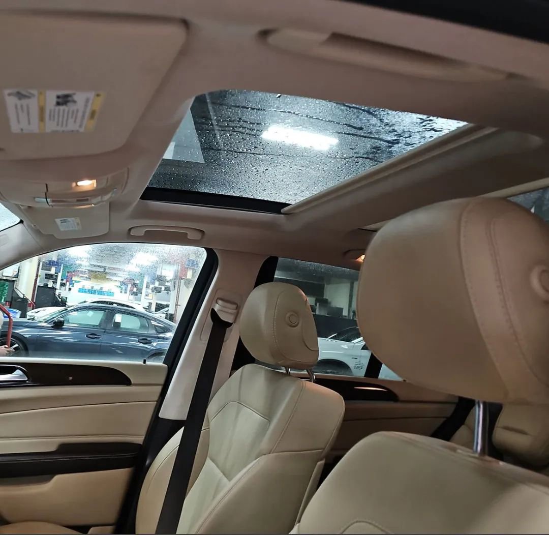 Used 2017 Mercedes-Benz GLE 350 4MATIC w/ Premium 2 Package image 11