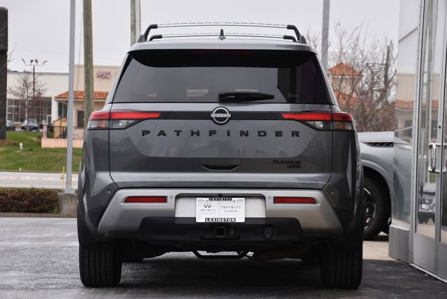 Used 2022 Nissan Pathfinder Platinum w/ Cargo Package AWD/4WD image 9