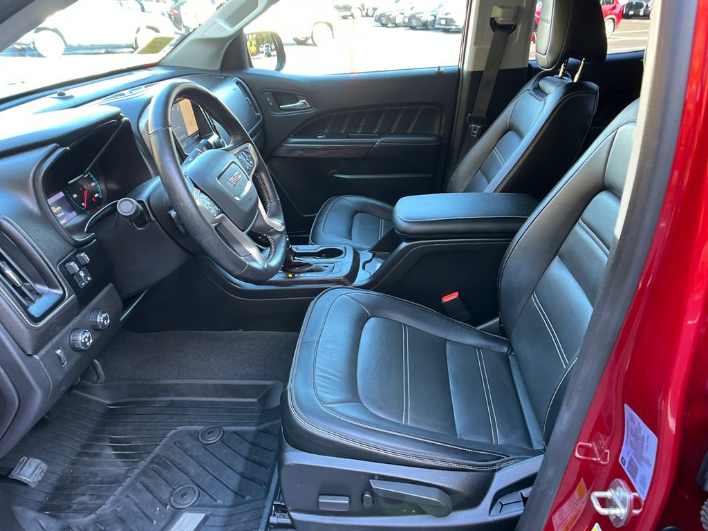 Used 2021 GMC Canyon Denali image 9