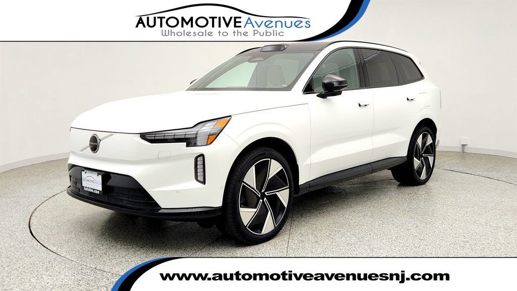 Used 2025 Volvo EX90 Plus