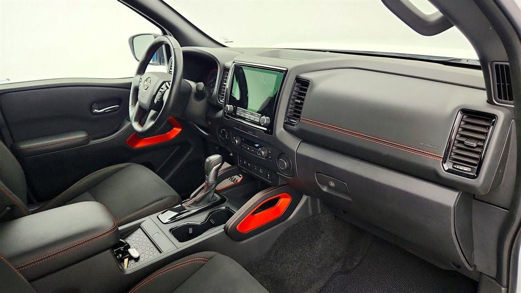 Used 2023 Nissan Frontier PRO-4X w/ Pro Convenience Package AWD/4WD image 21