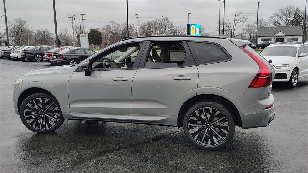 New 2026 Volvo XC60 B5 Ultra w/ Climate Package image 5