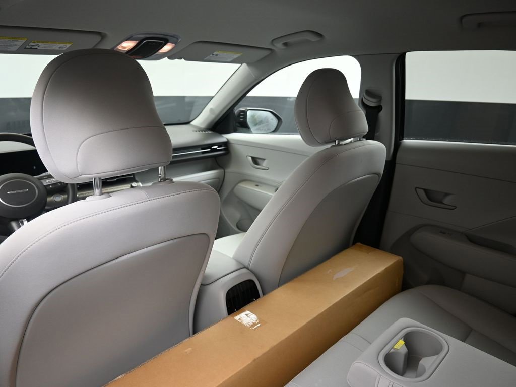 Certified 2025 Hyundai Kona SEL image 19