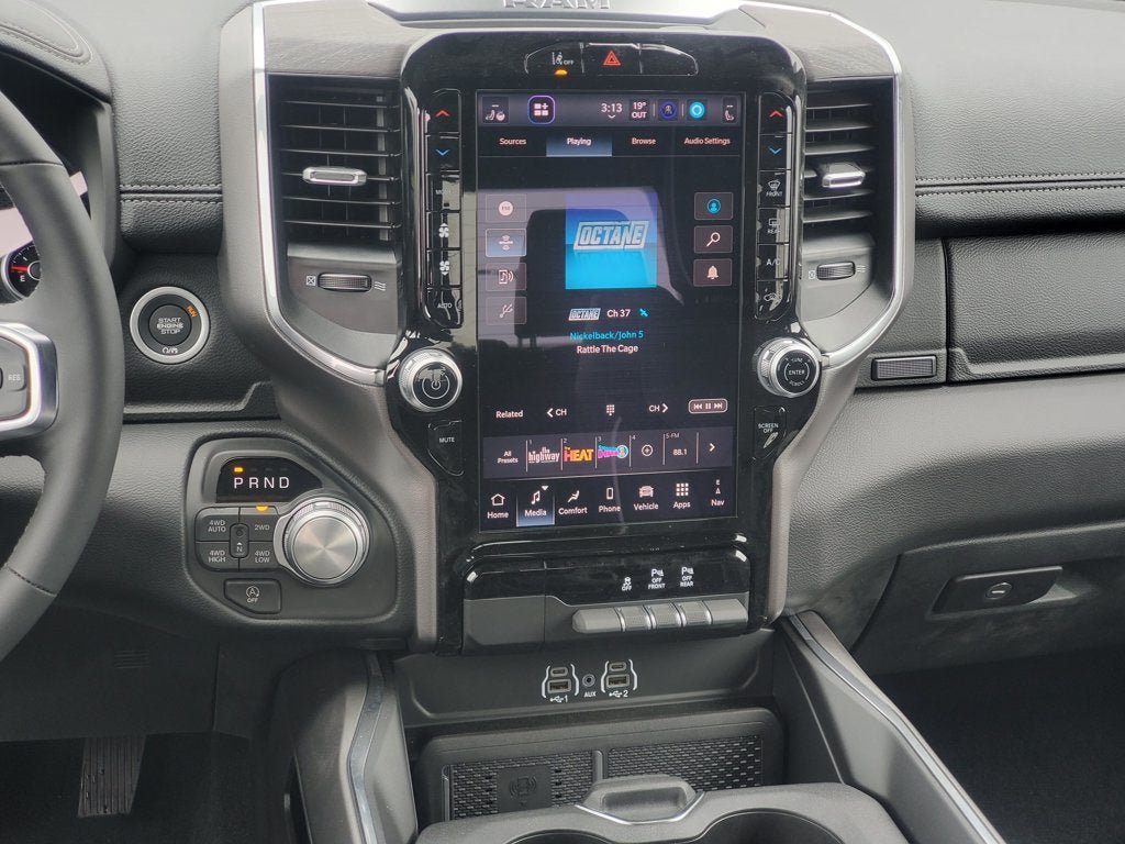 New 2026 RAM 1500 Laramie AWD/4WD image 25