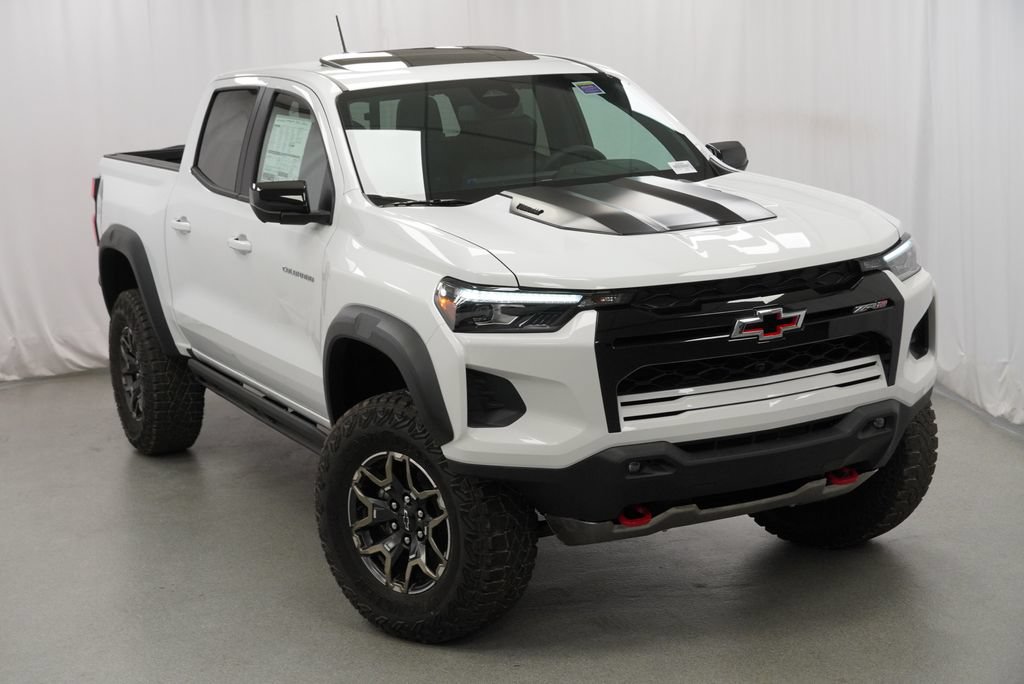 New 2026 Chevrolet Colorado ZR2 w/ Technology Package AWD/4WD image 37