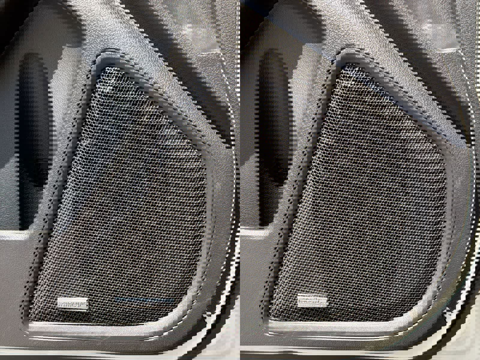 Certified 2023 Subaru Outback Touring XT AWD/4WD image 32