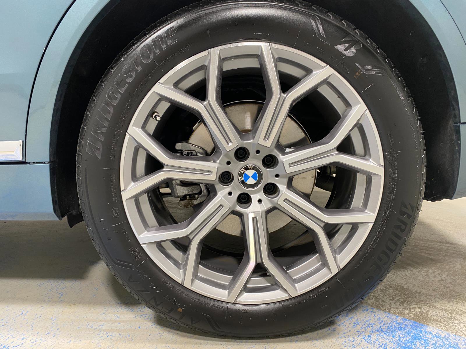 Certified 2025 BMW X7 xDrive40i w/ Premium Package image 30