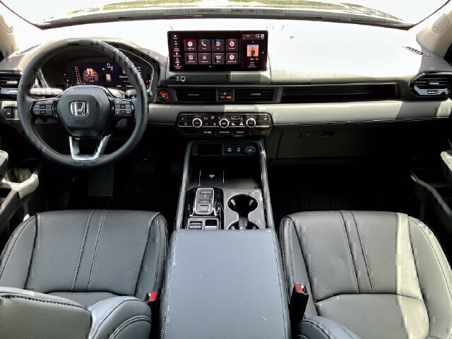 New 2026 Honda Pilot Touring image 17