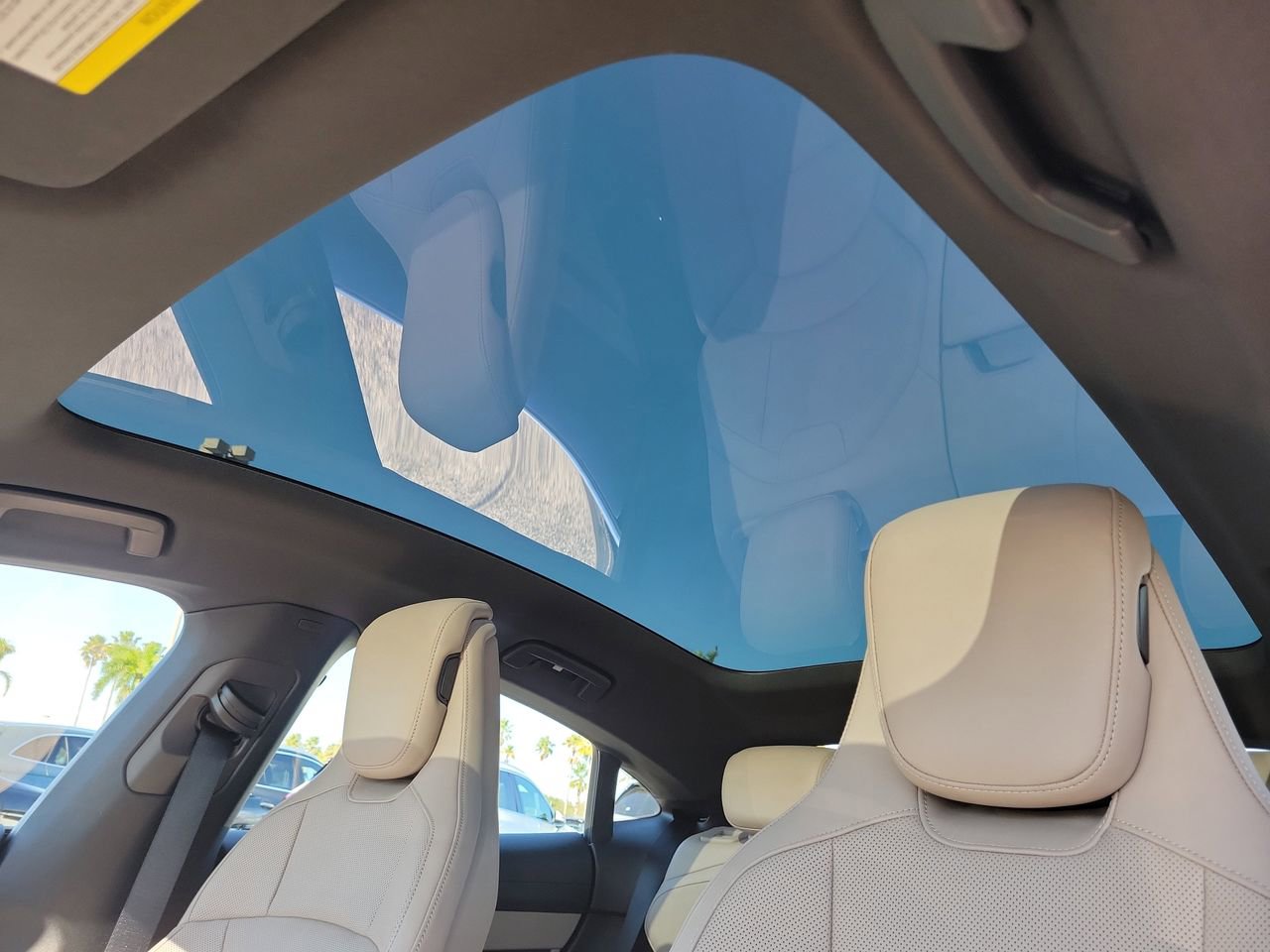 Used 2023 Porsche Taycan 4S image 25